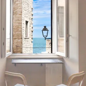 Dimora Nel Palazzo Ducale With Private Parking Apartament Giovinazzo